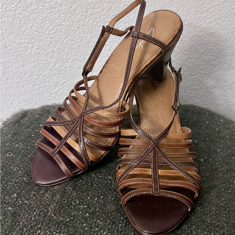 Clarks 89093 Edith Tri-Tone Strappy Leather Sling Back Sandal Womens 11M EUC